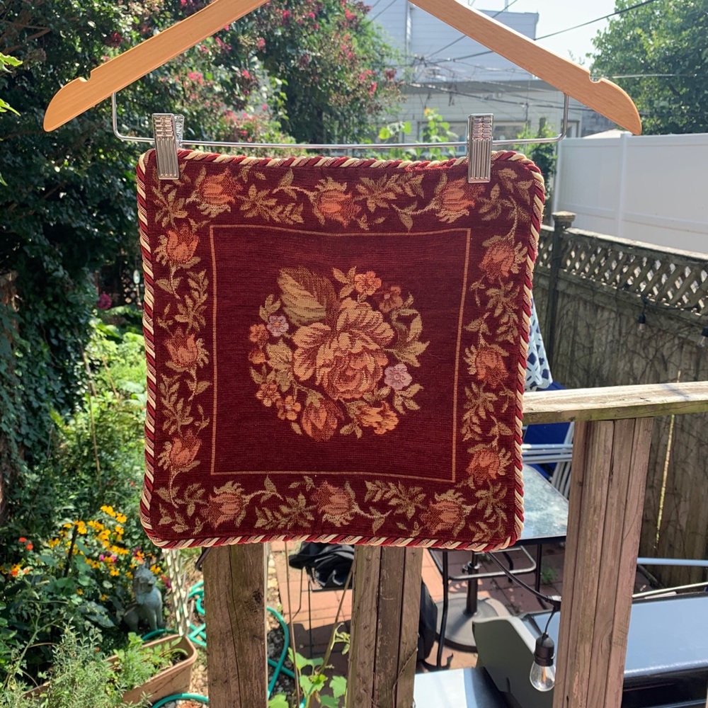 Pillow sham